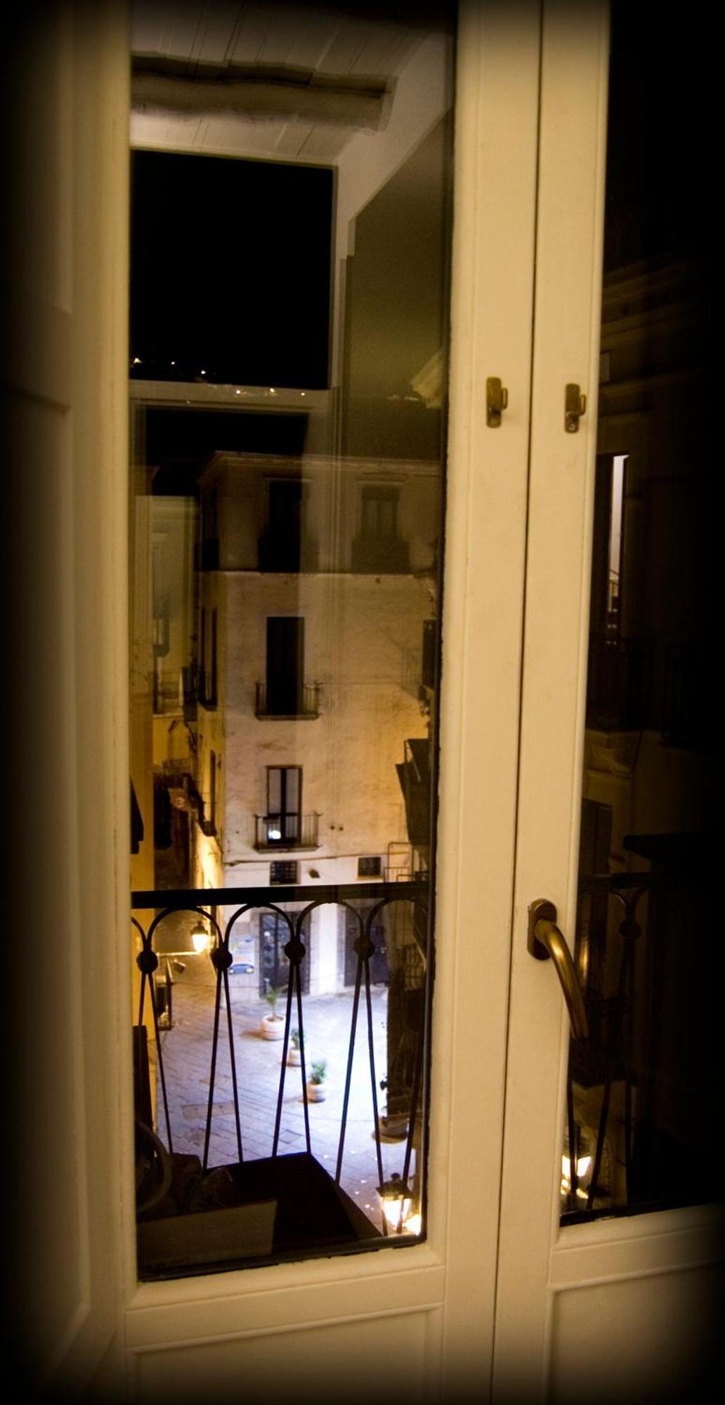 Il Vicolo Della Neve B&B Salerno Esterno foto